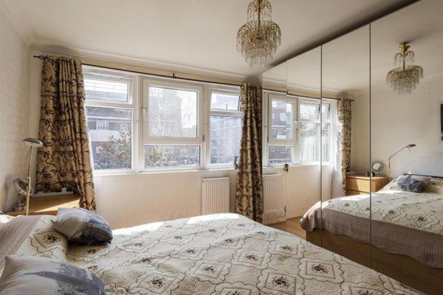 1 Bedroom Flat Close To City With Free Parking Arrangement Londra Esterno foto